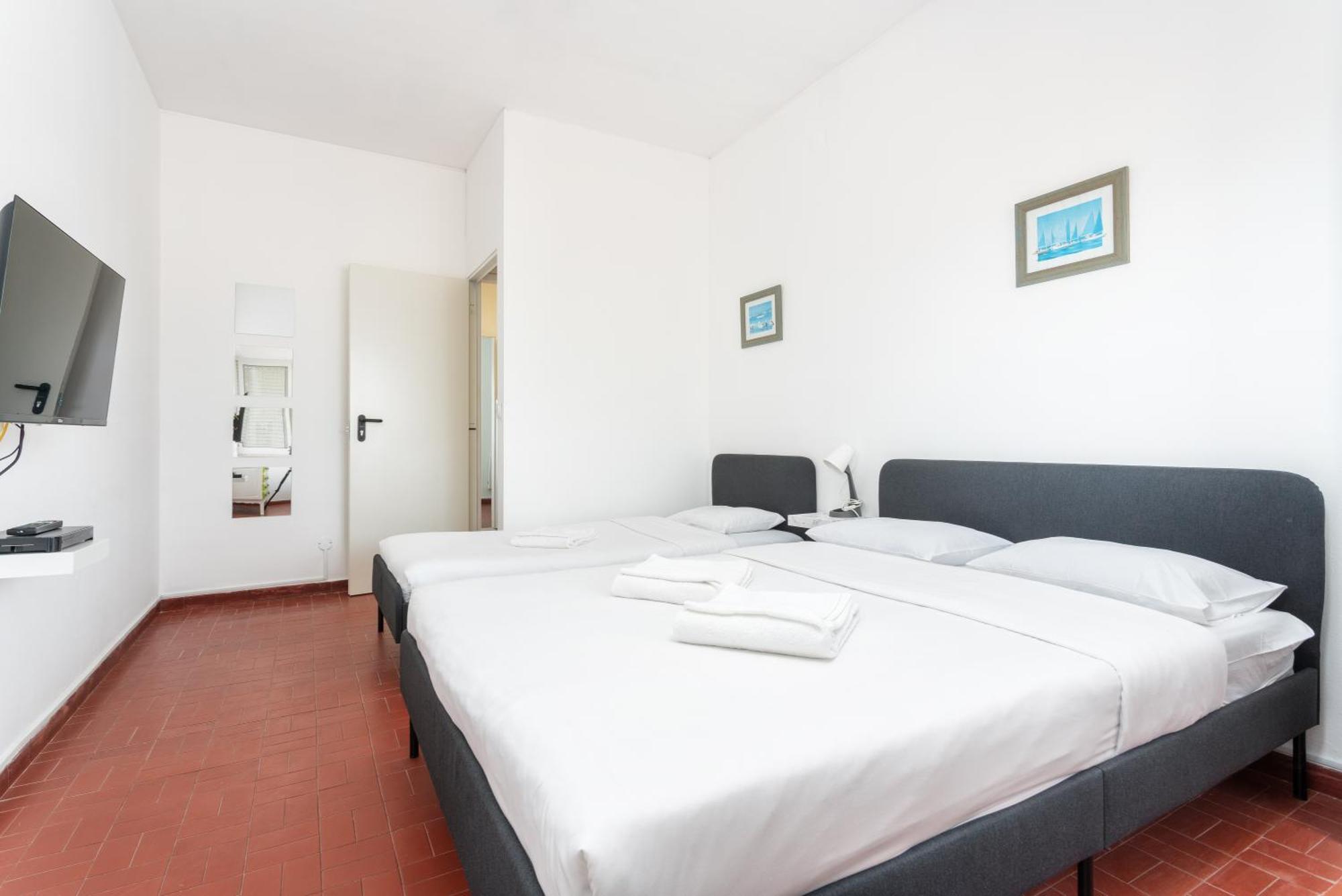Blife Faro Beach Hostel & Rooms Luaran gambar